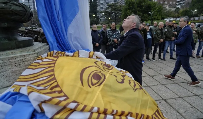 banderamastil2_1.jpg_638053588