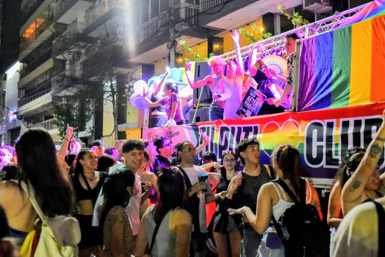 marcha-del-orgullo-Rosario-2025-3