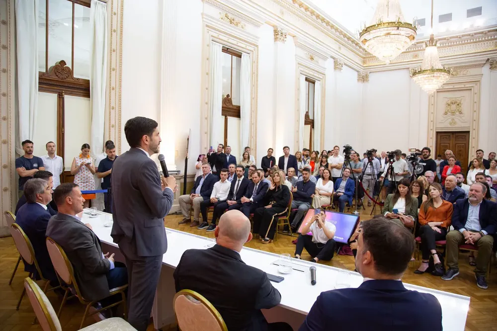 a79ba22e-a3a4-46ca-9aa6-1f2bcaf264f5