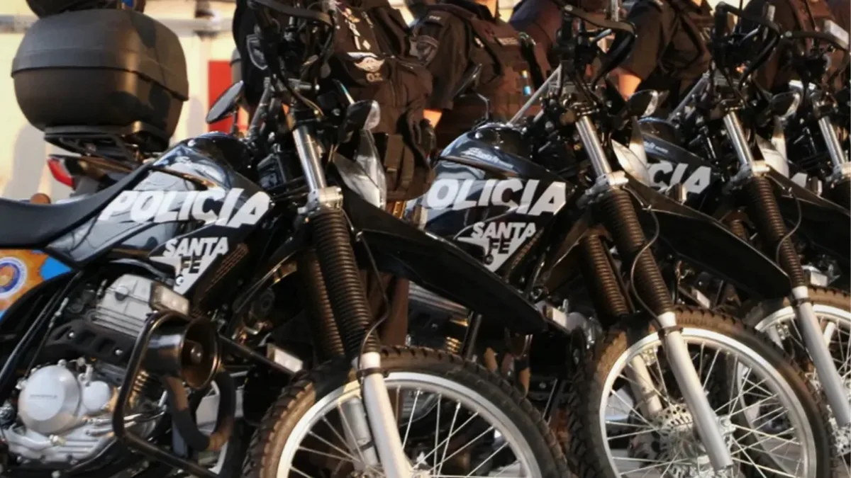 policias
