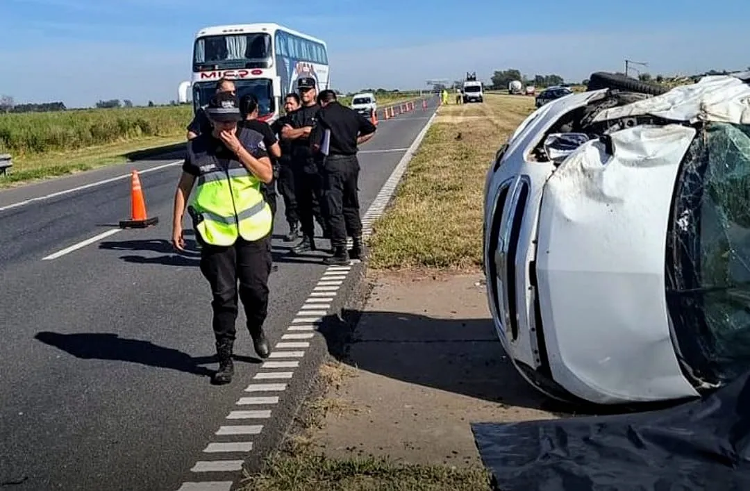 vuelco-fatal-autopista-timbues-2