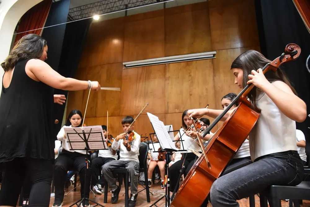 e93d8bfe-b902-44f2-86a2-a4ad7f3dd612