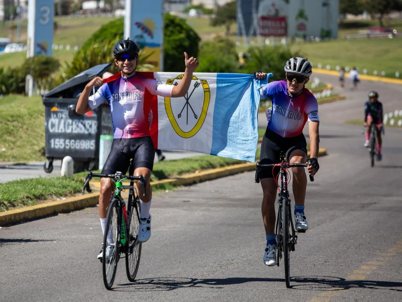 67690591-afde-4f16-a6d1-7cc2d372fdec