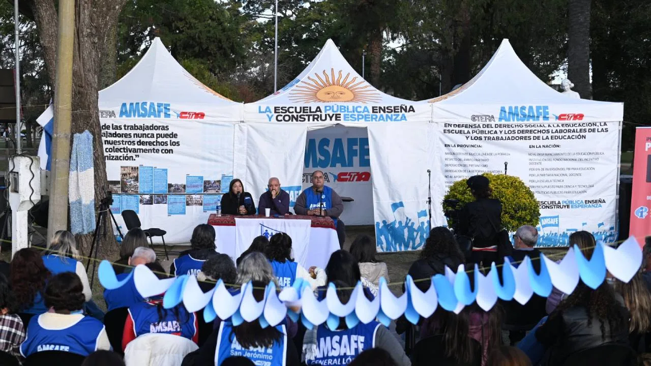 carpa-docente-1