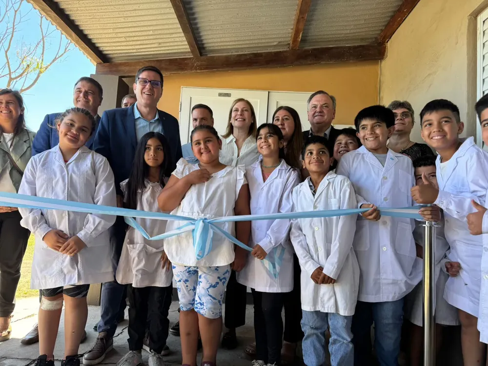 a07135db-db0b-41e9-8eed-dc20799b39c2