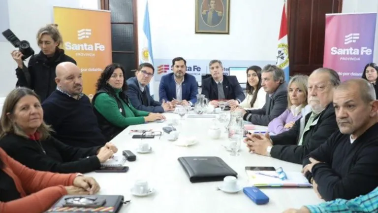 paritaria.jpg_1756841869-768x432