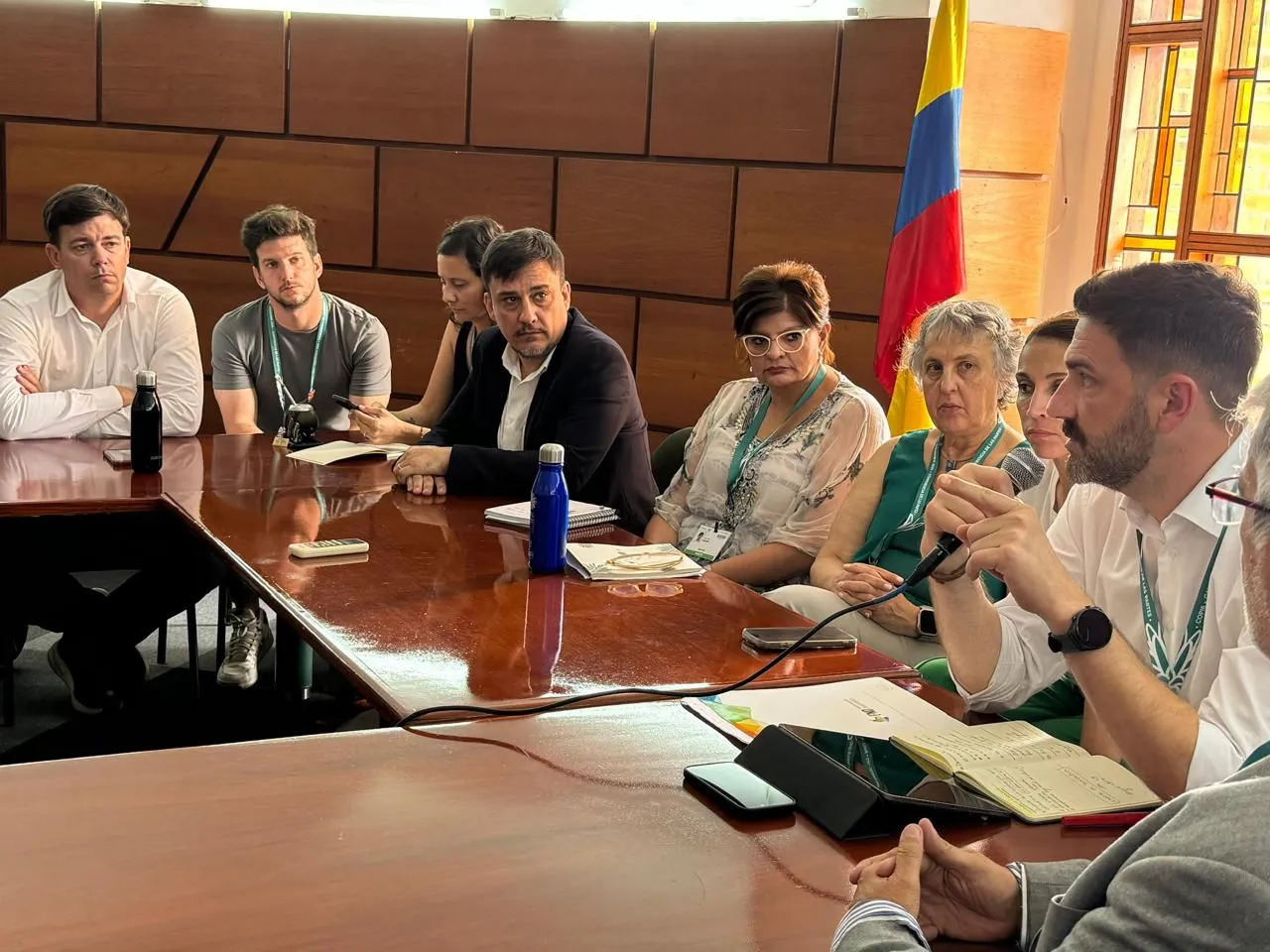 16e52e25-d2d3-4844-ba21-6f89a7c4ae6e