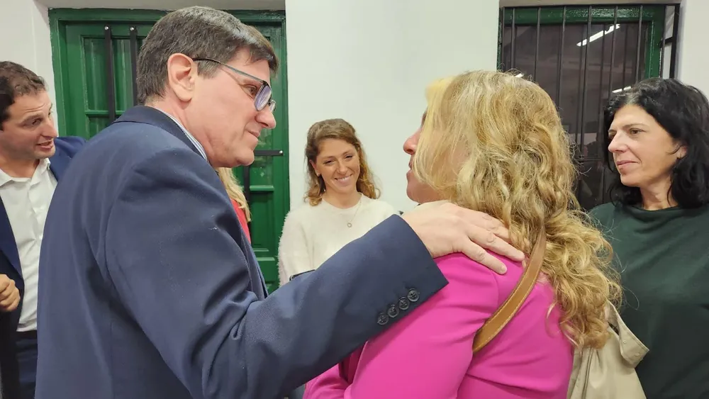 7eecffa8-14d9-46ba-9e2e-0514fbdad56b