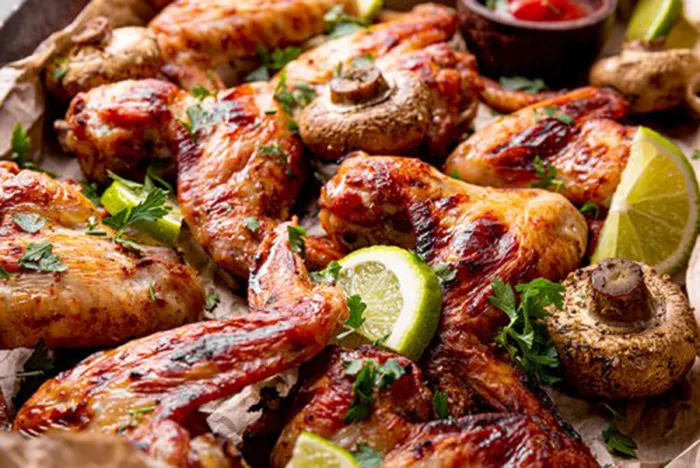 alitas-de-pollo-con-champinones