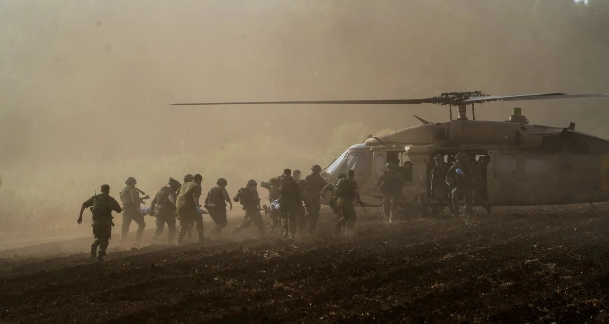 yq0MemAM4_1300x655__3