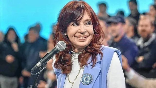 cristina-kirchner-dinero-k-sobreseyojpg
