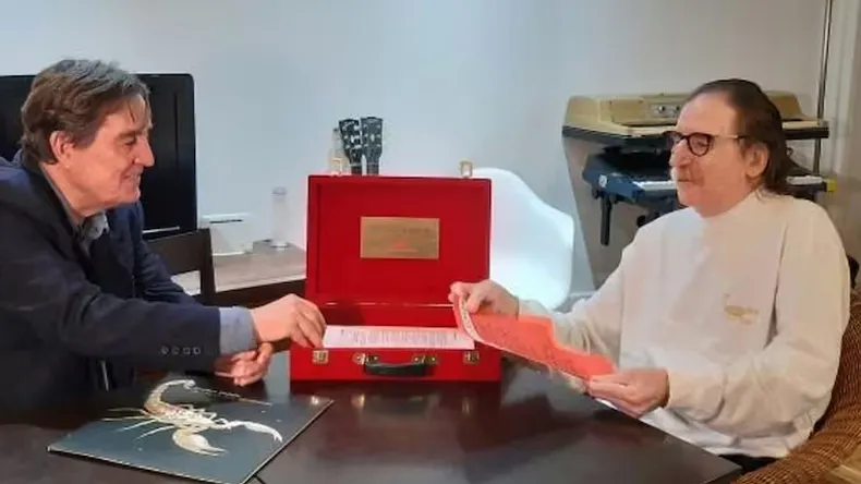 charly-garcia-el-director-del-instittuto-cervantes