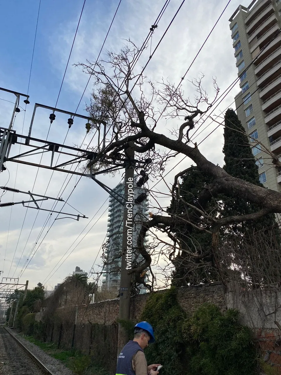 912625-tormenta-20amba-203