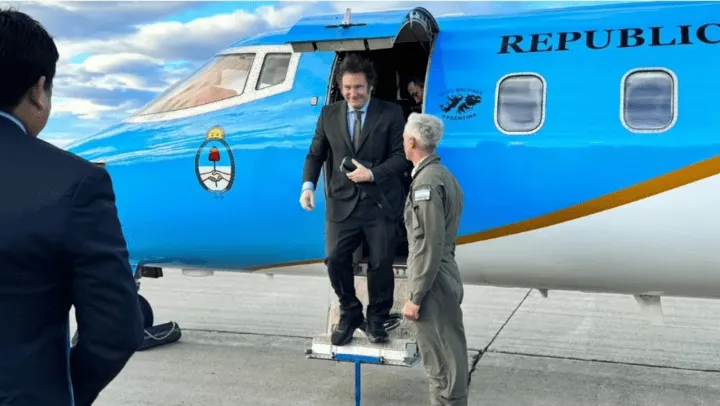 milei_viaje_presidencial_-1-.png_1732005258