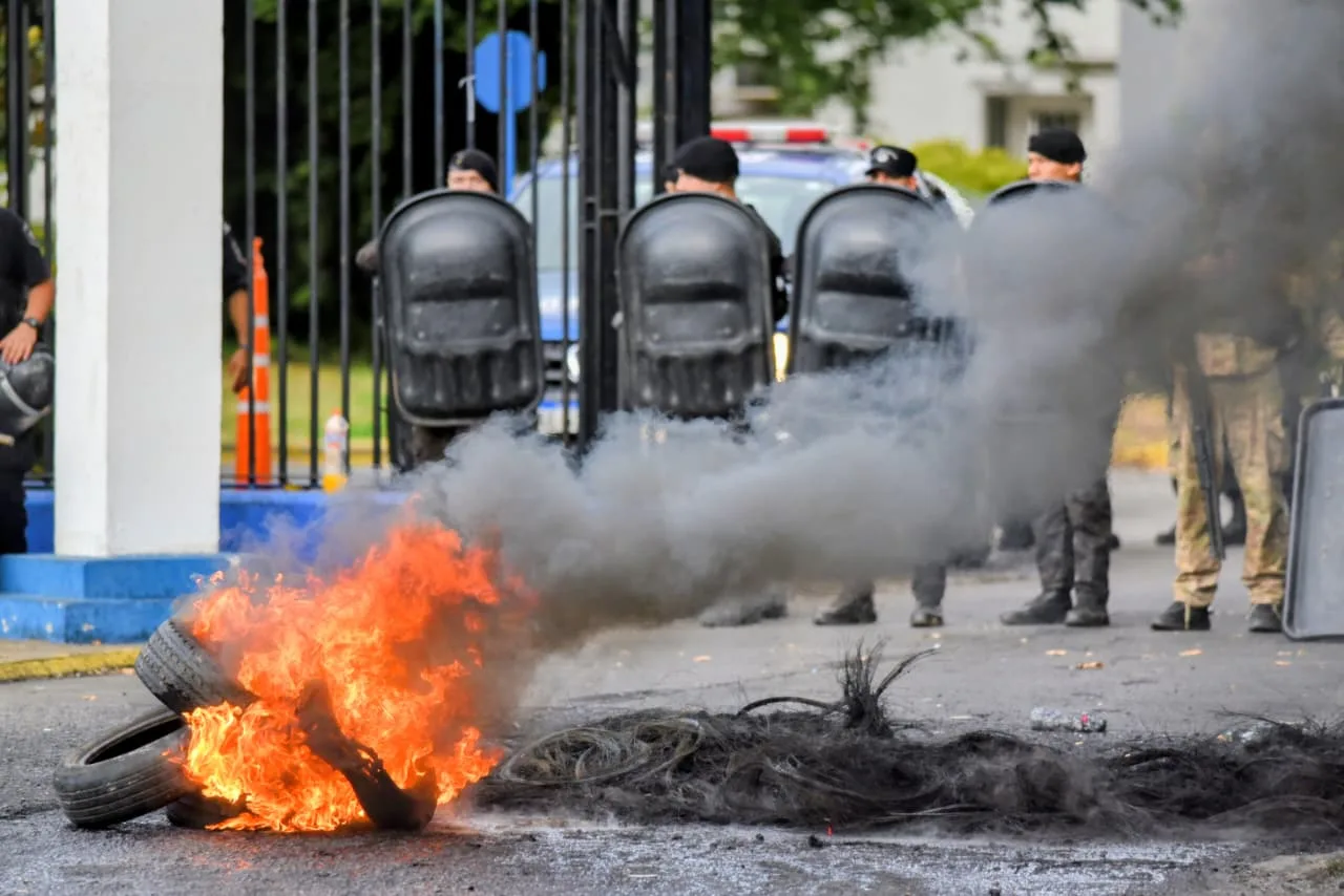 protesta-policial-miercoles-3