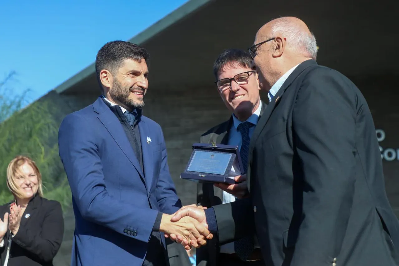 7cbcf43a-2f33-4d17-b13c-ee8b957bb0dc