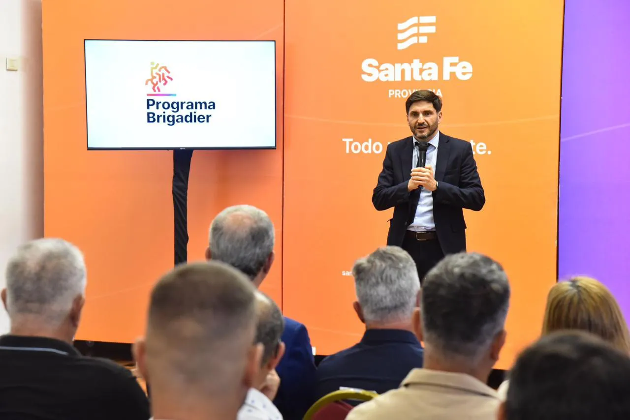 a37e5bd5-c1eb-4e01-a61f-52a934686983