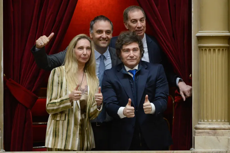 javier-milei-karina-milei-adorni-santilli-congreso-nacion