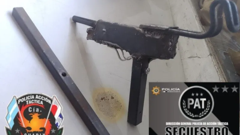 uzi_tumbera.jpg_1756841869