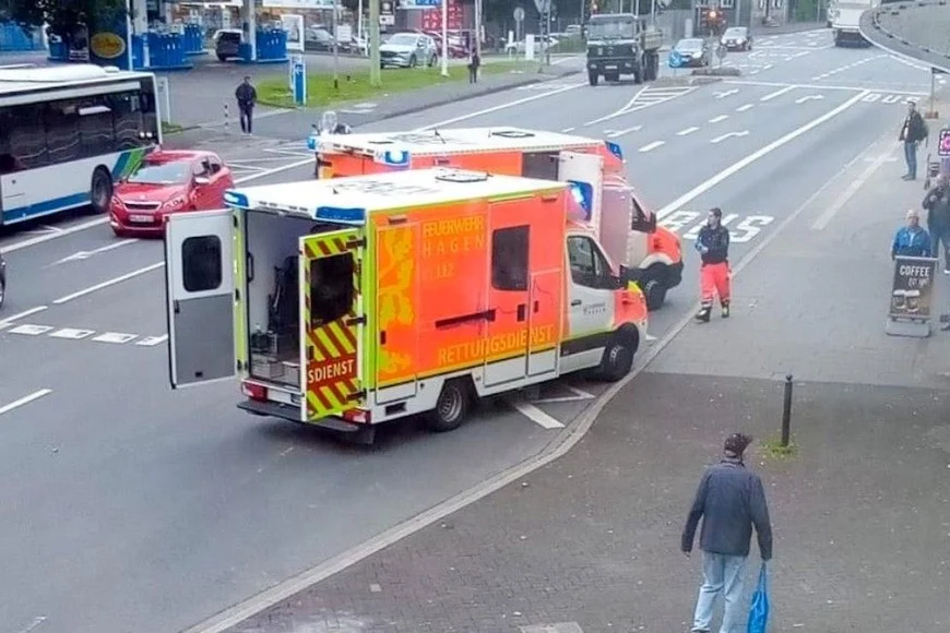 hfcxLBUKs_870x580__1