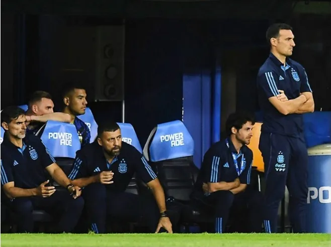 Screenshot_20231117_001704_Facebook