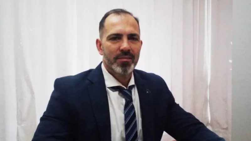 8b705fa1-b0b4-4d89-b2e7-d4329910ec7a