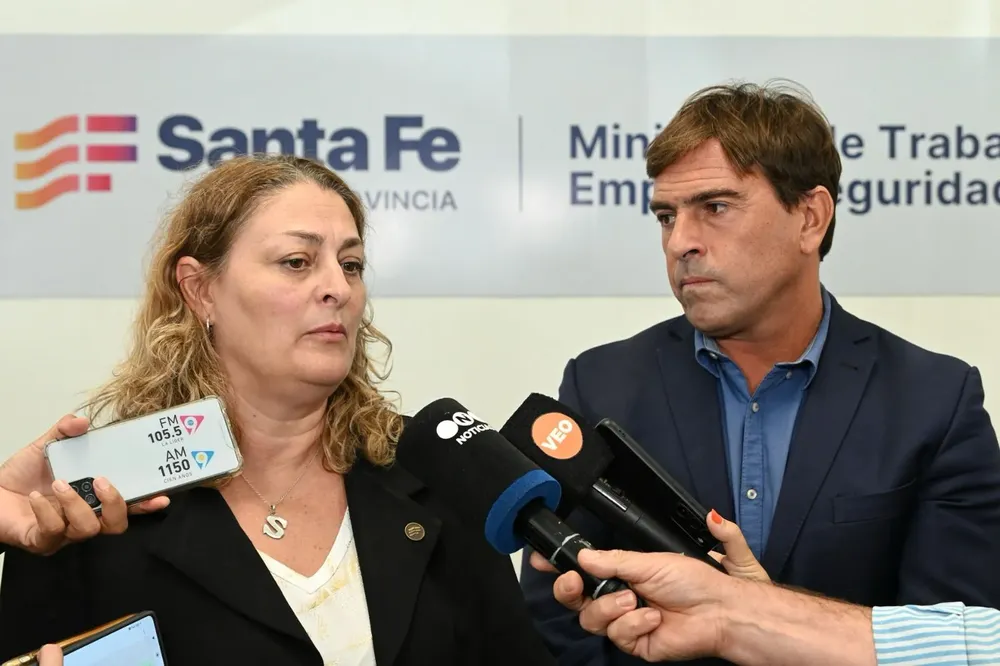 2c4c41d0-6e6b-4296-a9d7-2f8333ab6fdb