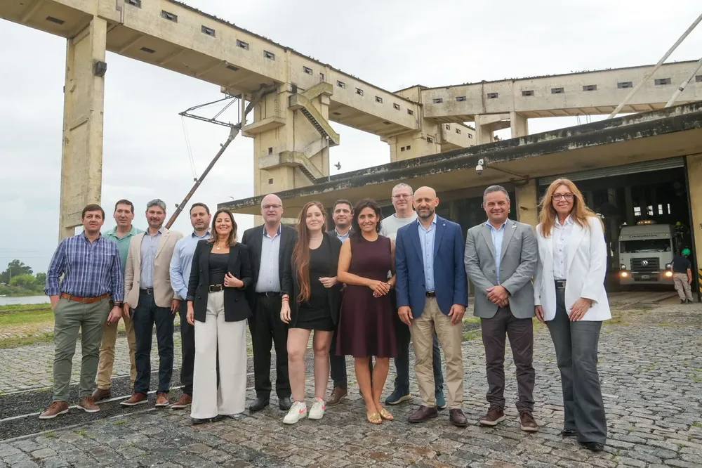 c51e7cd8-f4d6-4309-a97e-98d505aae03d