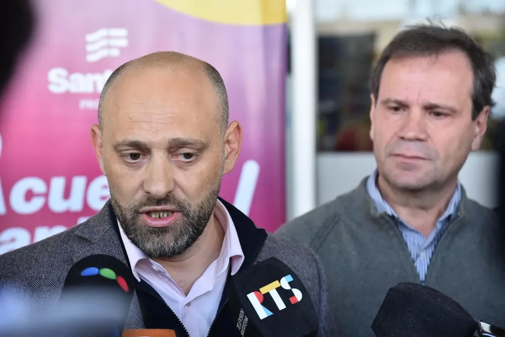 3842a282-9bf2-4dfd-ada8-3cb4fdb2f189