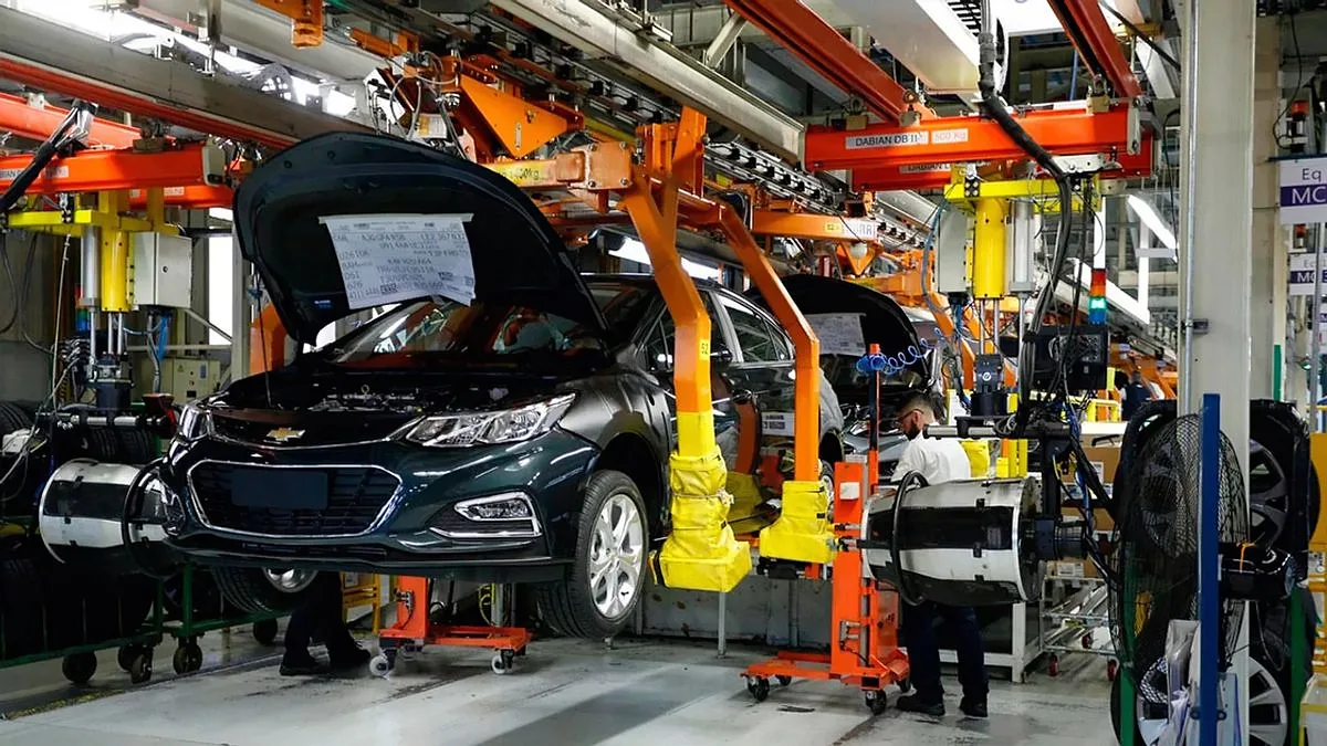 general-motors-alvear-2