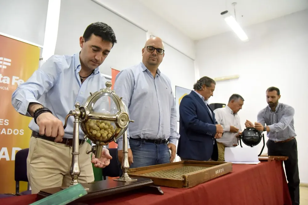 5ef87e30-6695-4ced-863d-d7e5691ec931