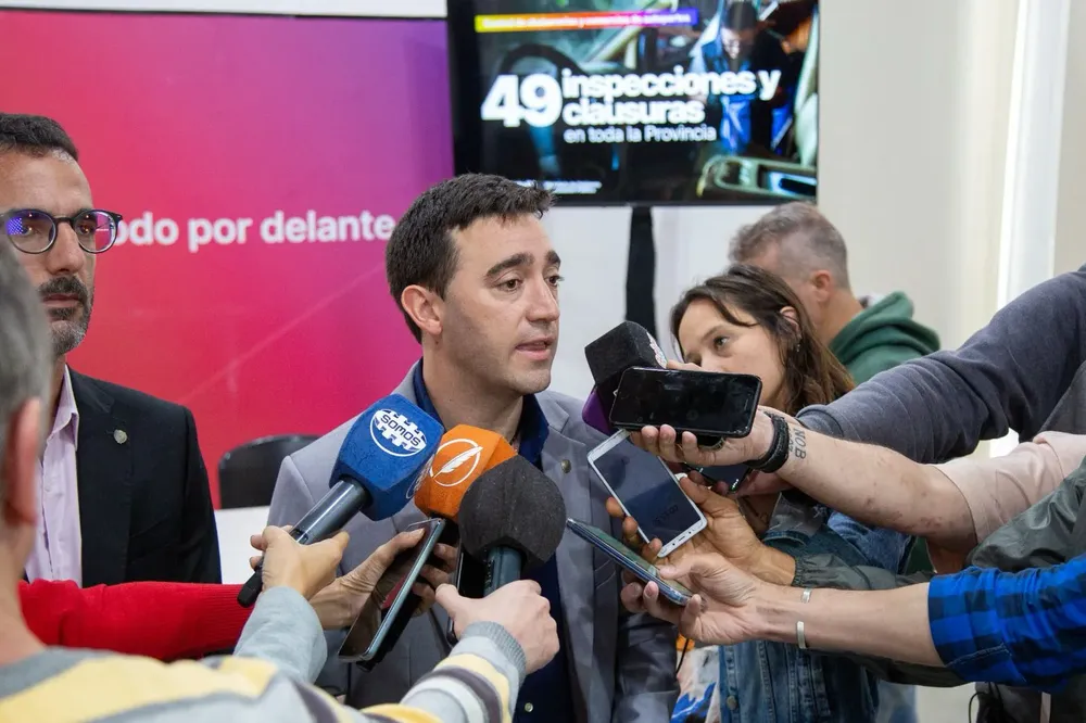 2571a619-753a-463e-84ac-01a7b074e148