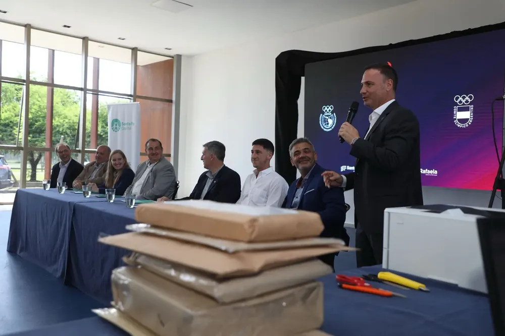 3e0aa5ed-ac64-41f9-8b33-f577f307f700