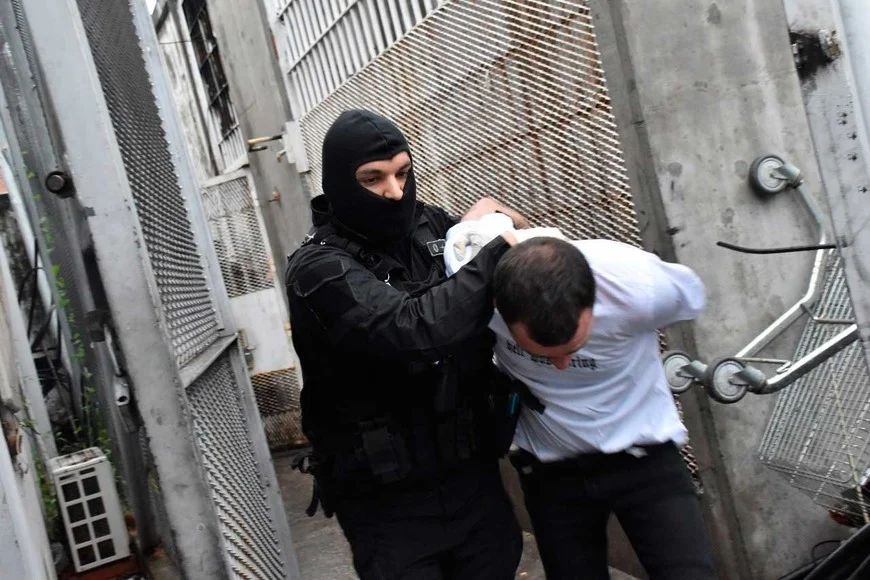 hn8tOmSvn_870x580__1