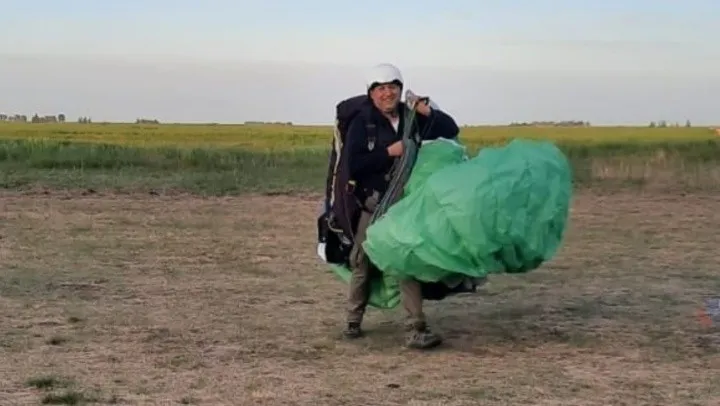 parapente_2.jpg_1067424652