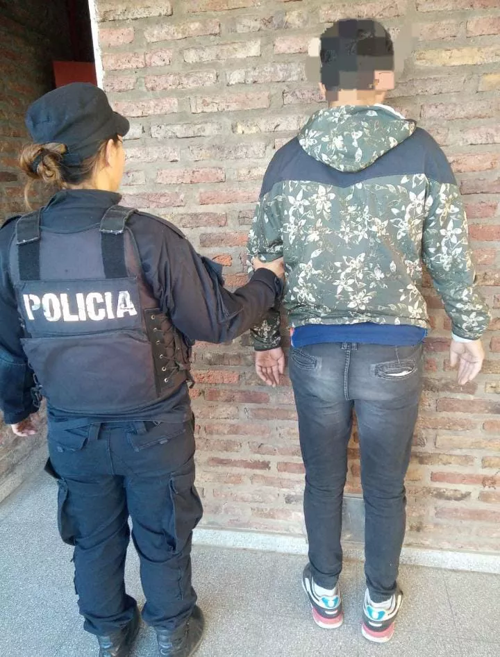 0e64dfd9-ec3d-446c-9887-18825de5e59e