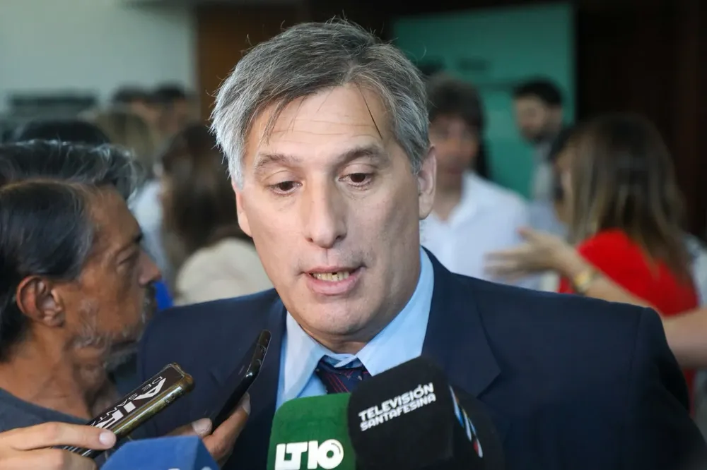 1e76d155-b79c-4742-a85f-a220f5c4a9ee