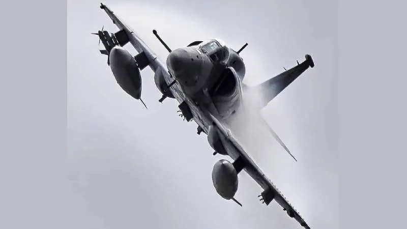 Avion-A-4Ar-Fighting-Hawk-_3x2_margenes_negros