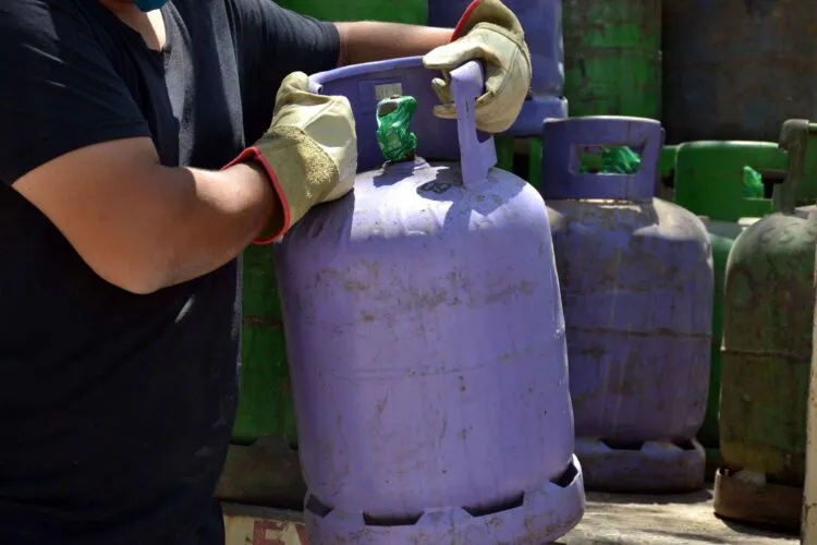 Venta-directa-de-garrafas-2-scaled-1-750x500