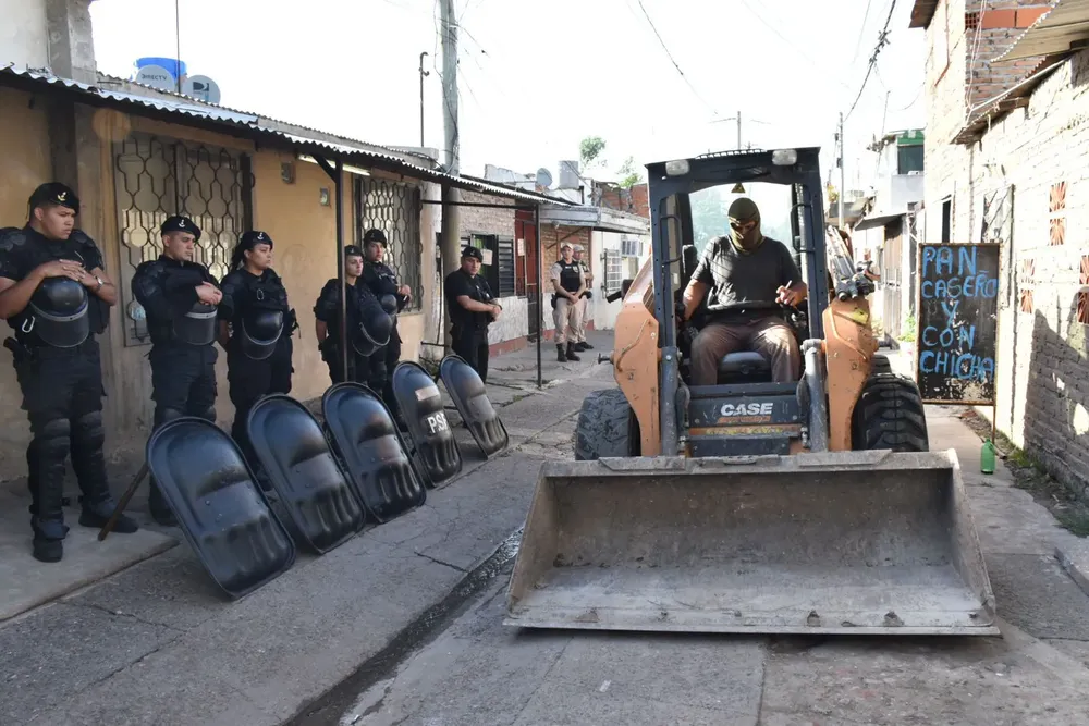 cf710f86-aa55-44ed-a561-f8007ba74eab