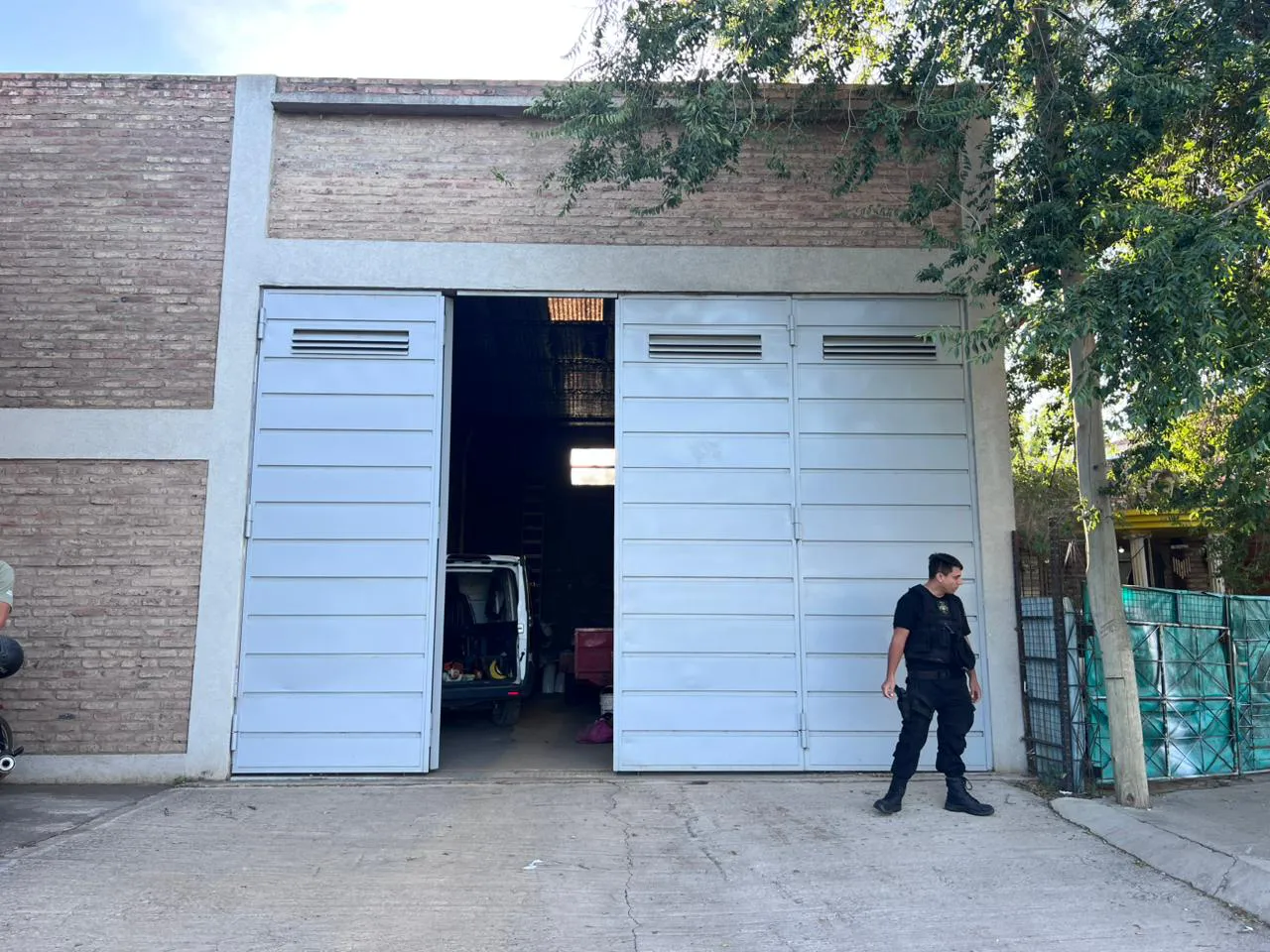 fea7c8fd-a48d-47ad-8cae-8de68969a8b0