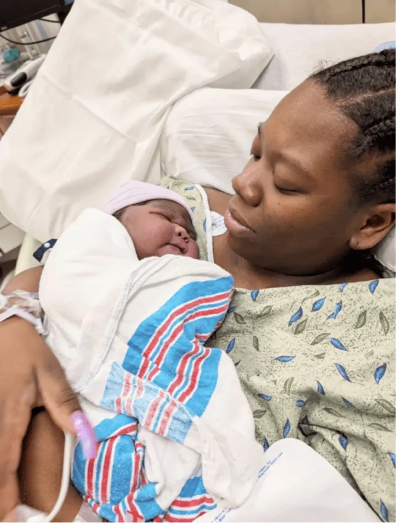 bebx_de_katie_taylor.png_375713587