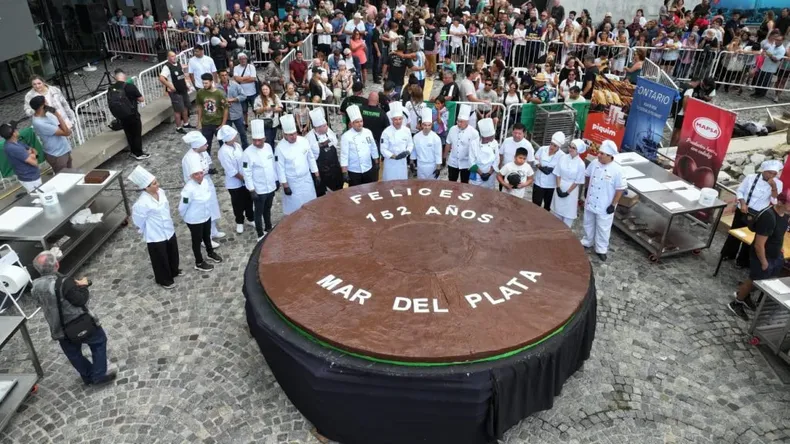 alfajor-gigante-mar-del-plata