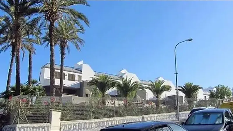 Complejo-turistico-en-Espana