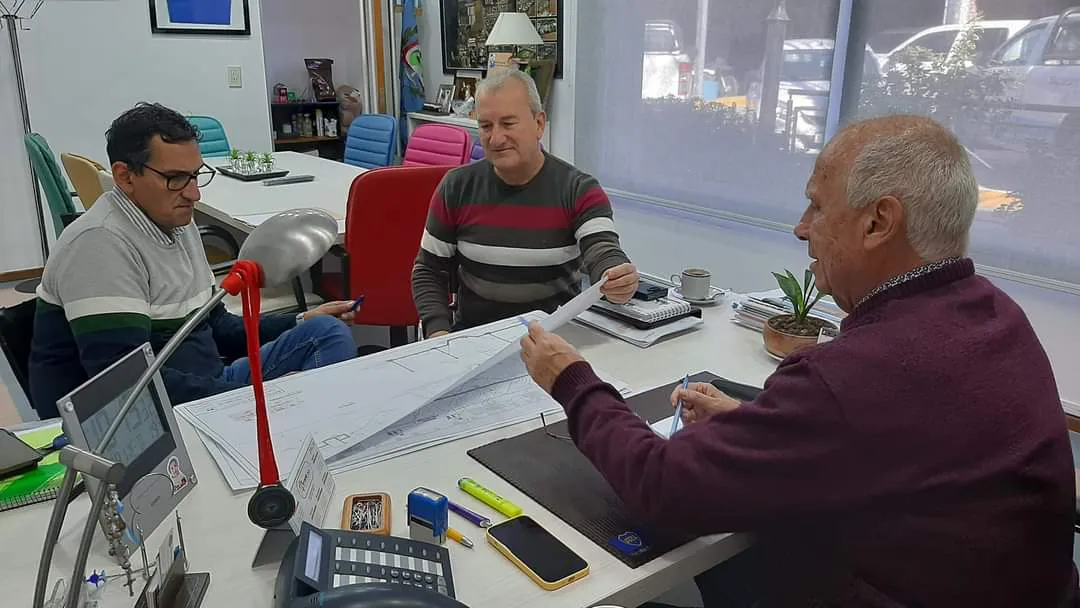 2380a5b3-b377-40d0-9437-d83dfc6528e5