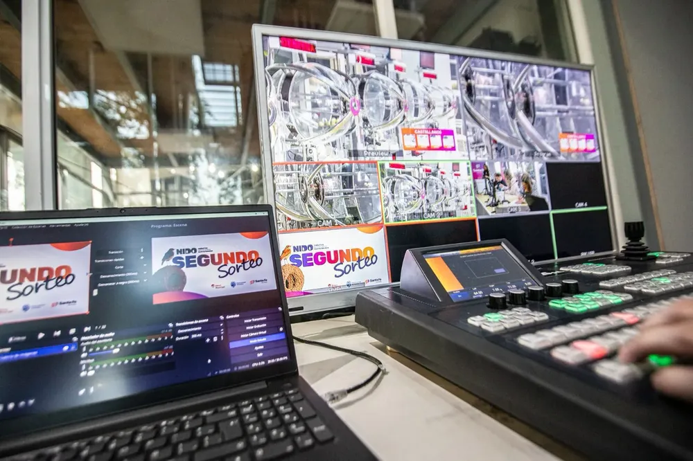 21a485cc-550d-47e3-98f6-4cf5977129e7