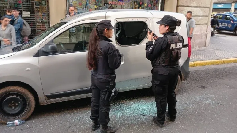 auto_vidrio_roto.jpg_695311890