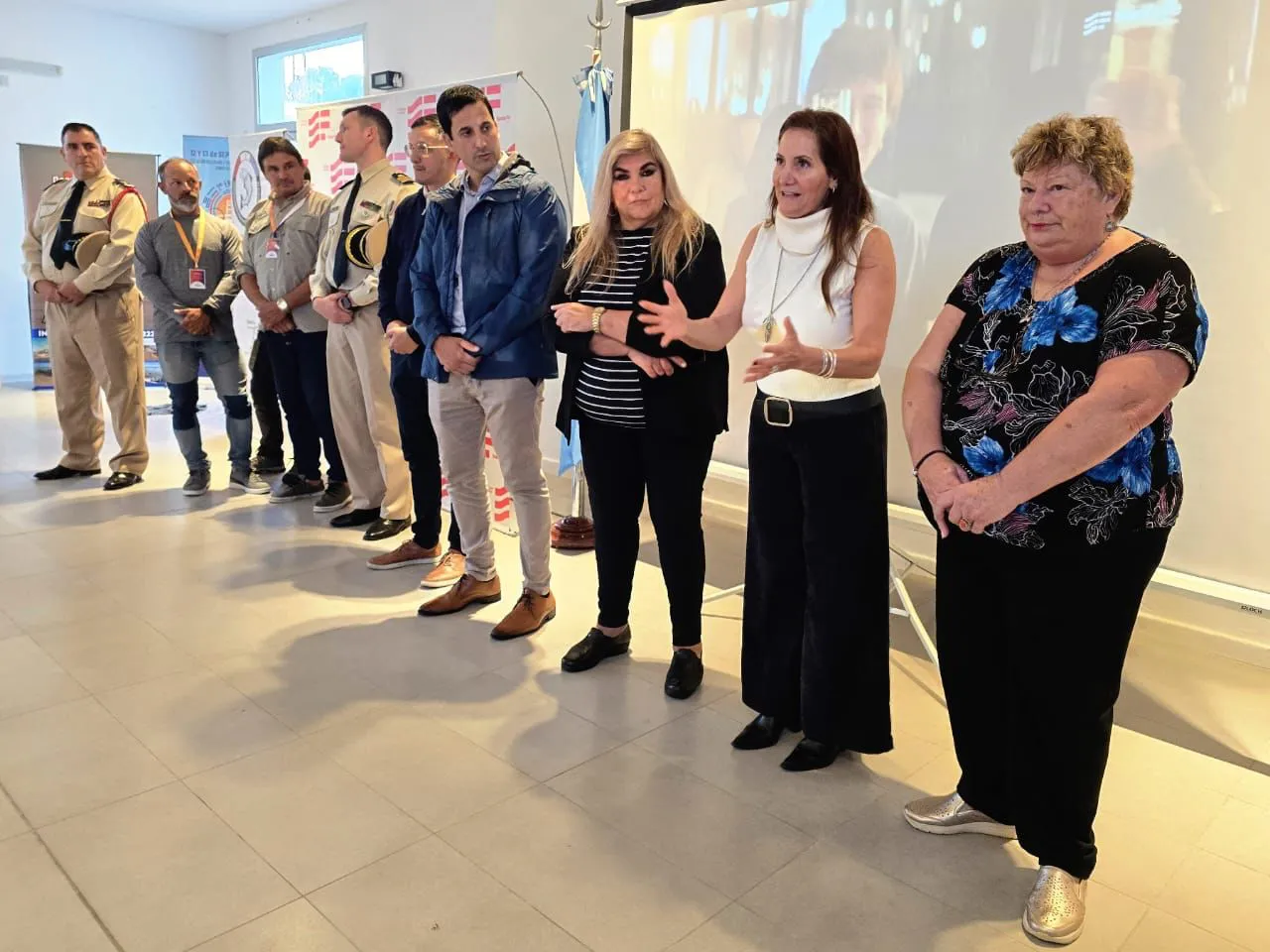 55e926c6-bb4a-4fde-a65b-500254d31d26