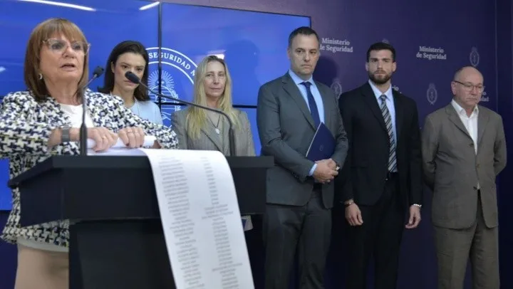 patricia_bullrich-lista_de_barras-conferencia_de_prensa-xptima.jpg_878640431