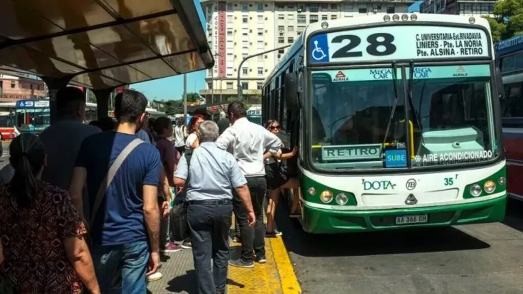 paro-colectivos-amba-abril-20241-114849-1024x576-19c1eea8a7ddf7955
